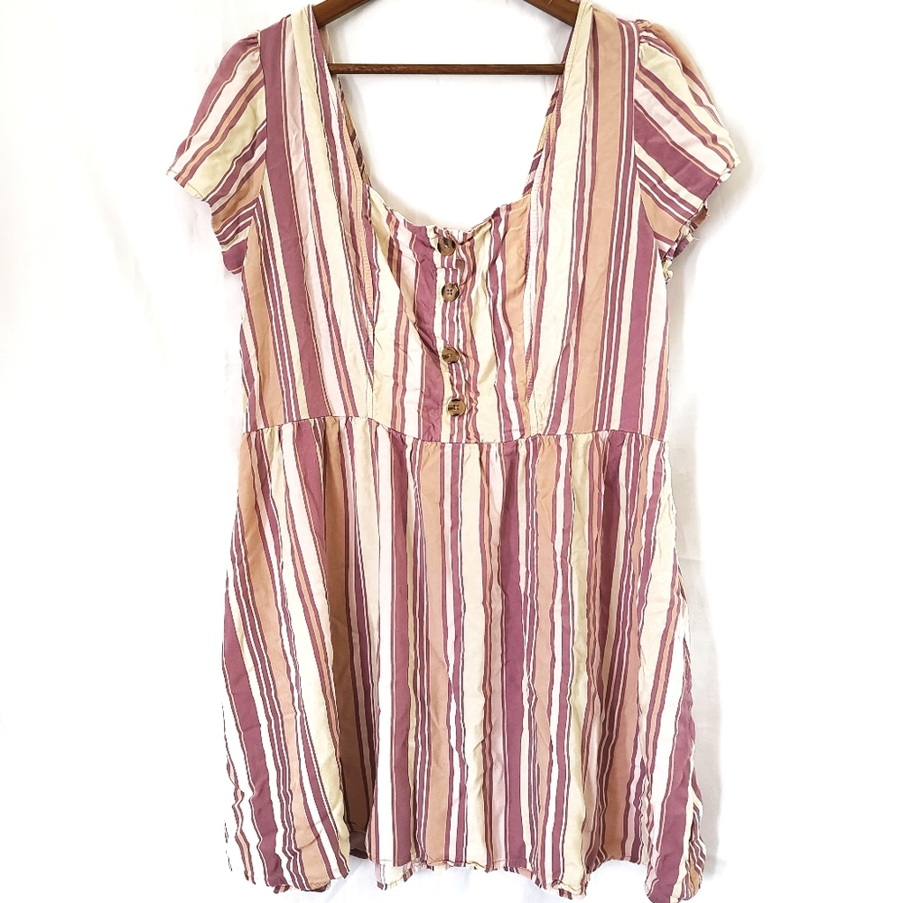 Pink stripe shirt size XXL -F